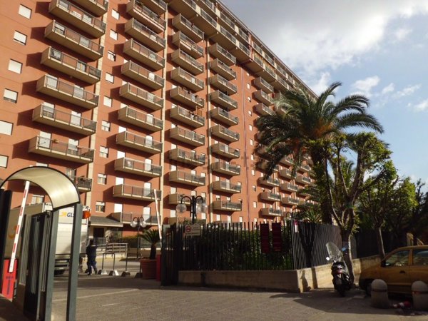 appartamento in vendita a Palermo in zona Zisa