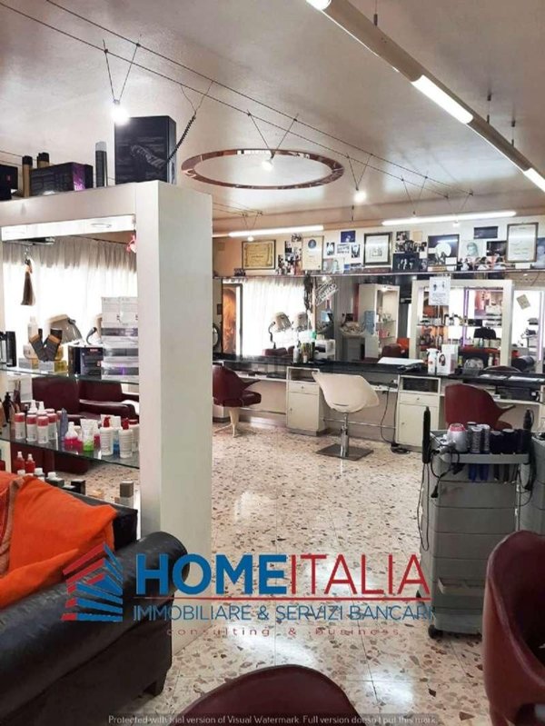 ufficio in vendita a Palermo in zona Oreto