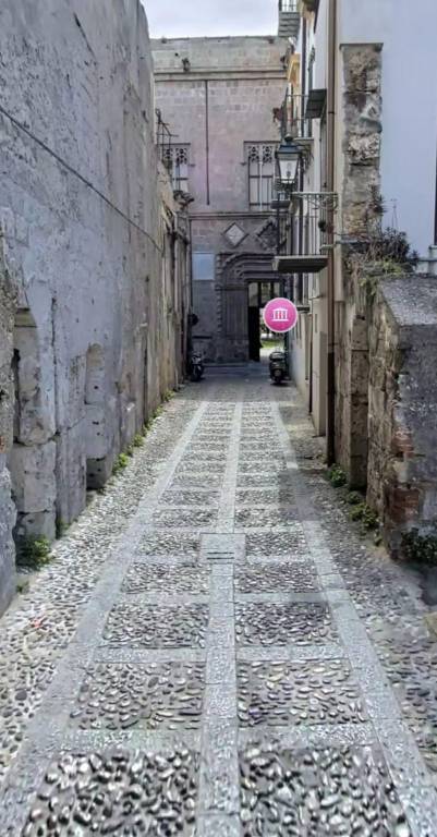 appartamento in vendita a Palermo in zona Centro storico