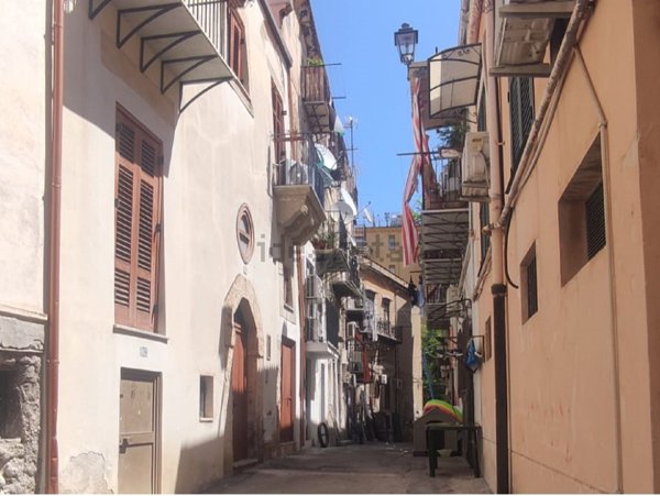 appartamento in vendita a Palermo