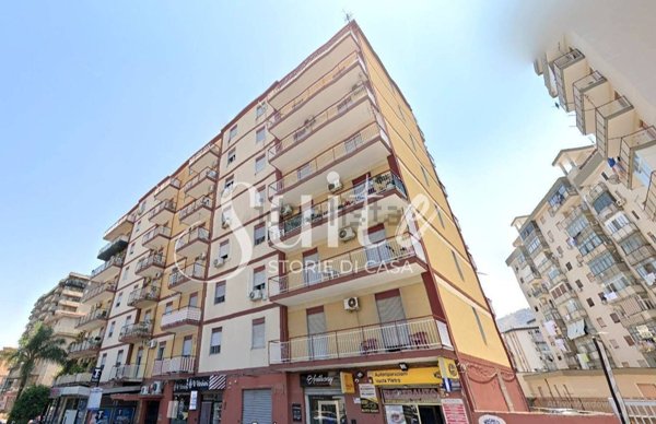 appartamento in vendita a Palermo in zona Villagrazia/Falsomiele