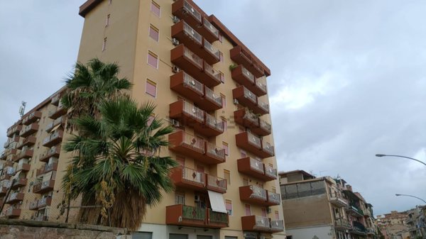 appartamento in vendita a Palermo in zona Roccella