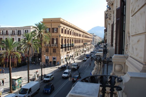 ufficio in vendita a Palermo