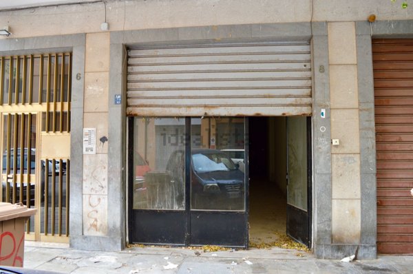 locale commerciale in vendita a Palermo in zona Zisa