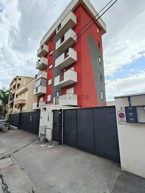 appartamento in vendita a Palermo in zona San Lorenzo