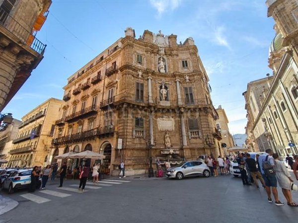 appartamento in vendita a Palermo in zona Centro storico