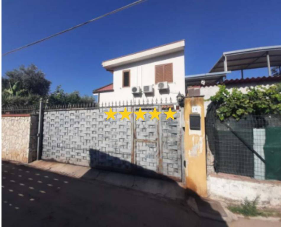 casa indipendente in vendita a Palermo