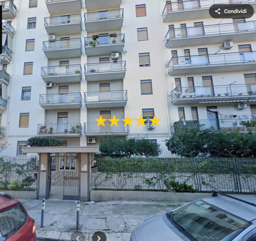 appartamento in vendita a Palermo in zona Montegrappa / Santa Rosalia