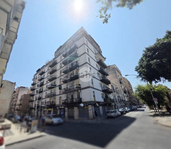 appartamento in vendita a Palermo in zona Calatafimi / Cuba