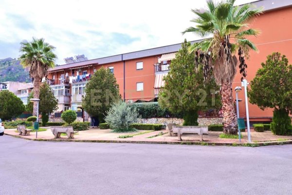 appartamento in vendita a Palermo in zona Villagrazia/Falsomiele