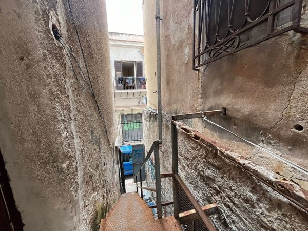 appartamento in vendita a Palermo in zona Centro storico