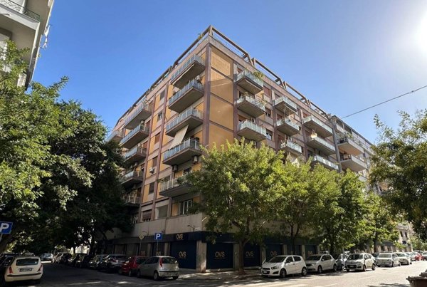 appartamento in vendita a Palermo in zona Libertà