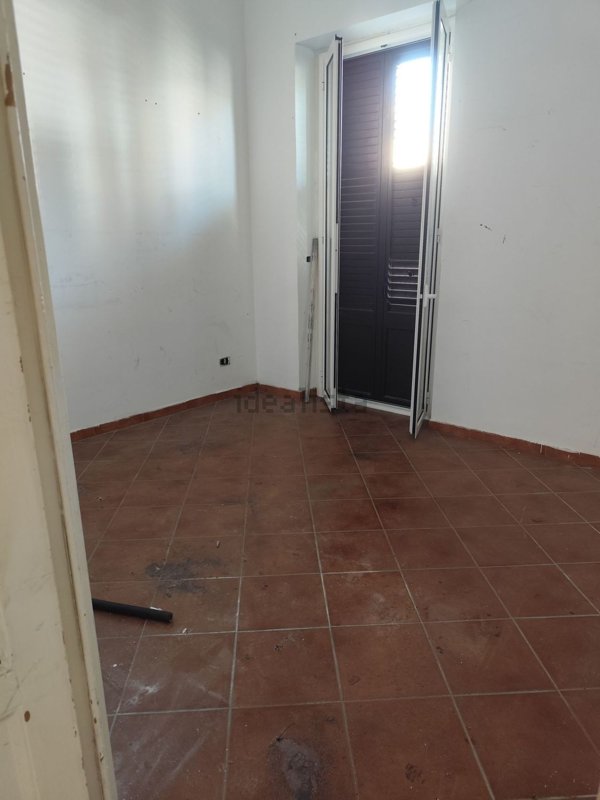 appartamento in vendita a Palermo in zona Zisa