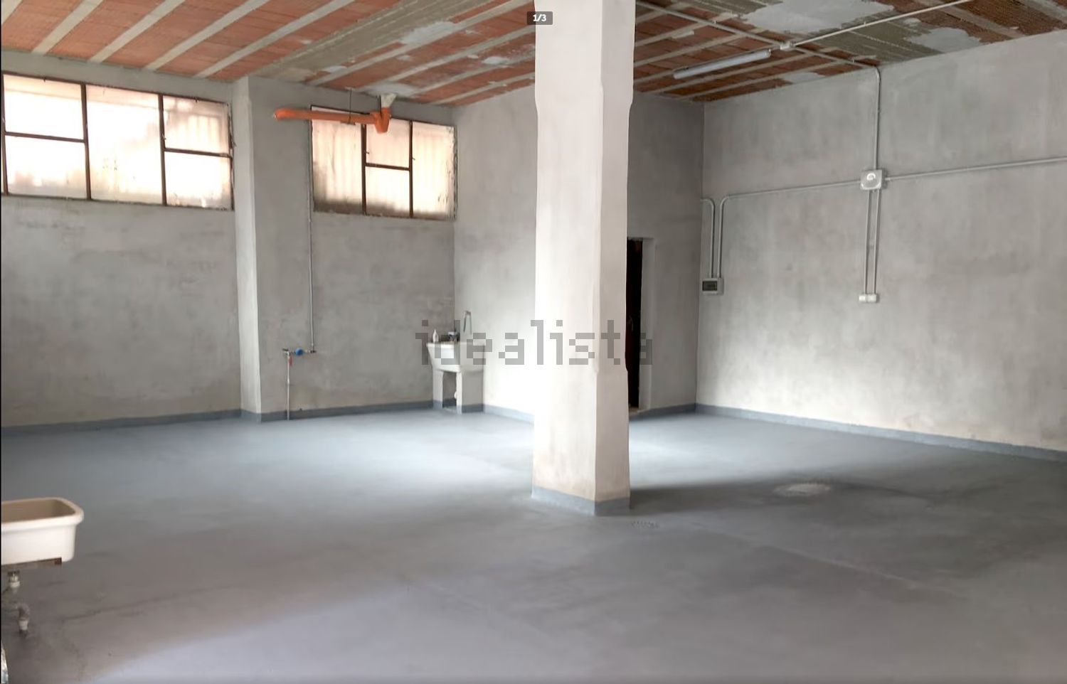 locale di sgombero in vendita a Palermo in zona Calatafimi / Cuba