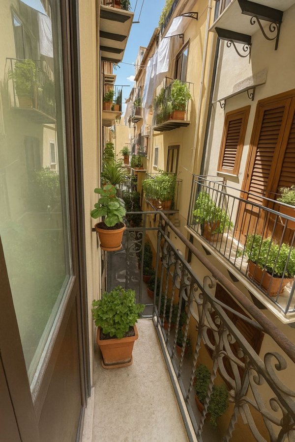 appartamento in vendita a Palermo in zona Centro storico