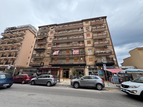 appartamento in vendita a Palermo in zona Calatafimi / Cuba