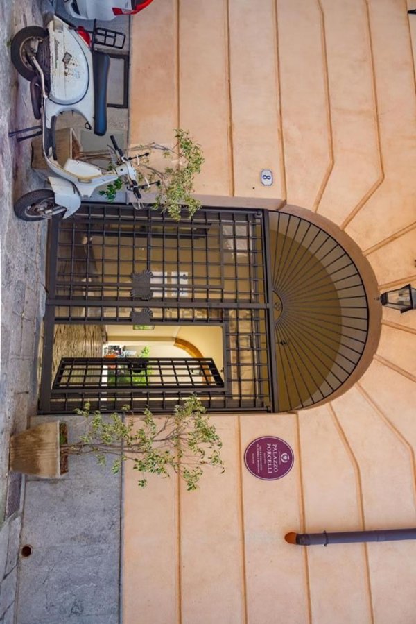 appartamento in vendita a Palermo in zona Centro storico