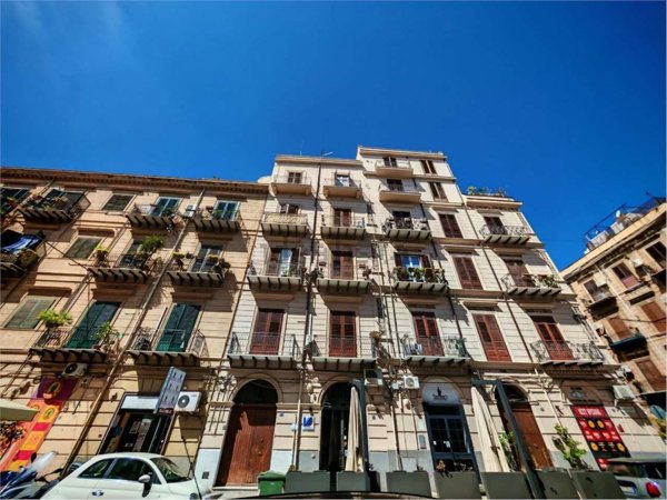 appartamento in vendita a Palermo in zona Libertà