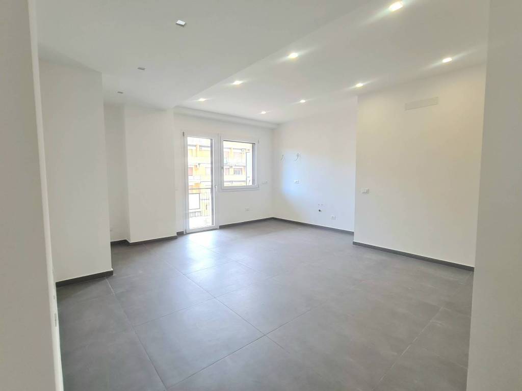 appartamento in vendita a Palermo in zona Malaspina/Palagonia