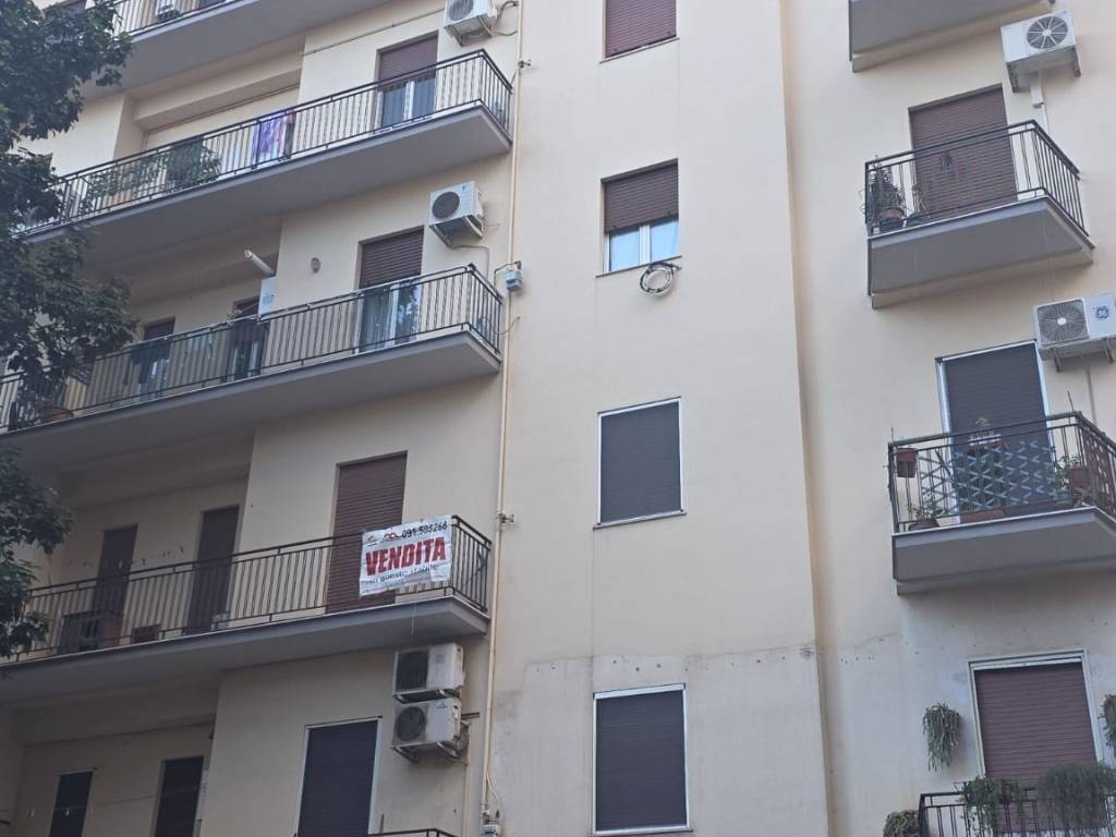 appartamento in vendita a Palermo in zona Calatafimi / Cuba