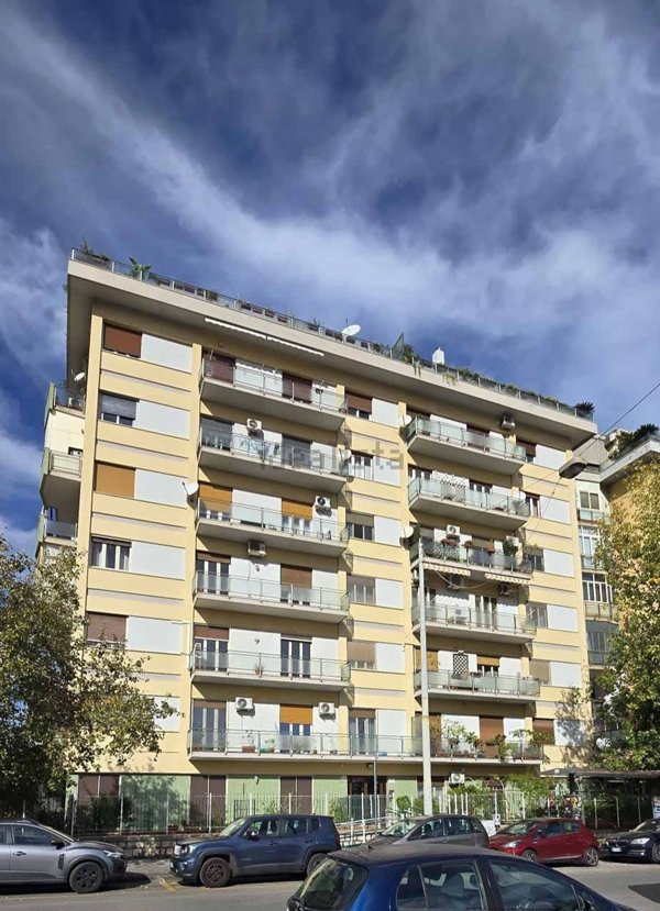 appartamento in vendita a Palermo in zona Libertà