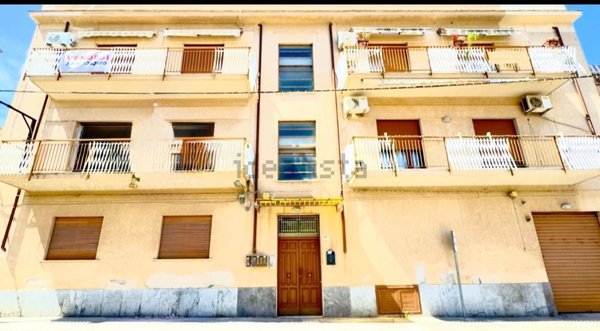appartamento in vendita a Palermo in zona Chiavelli