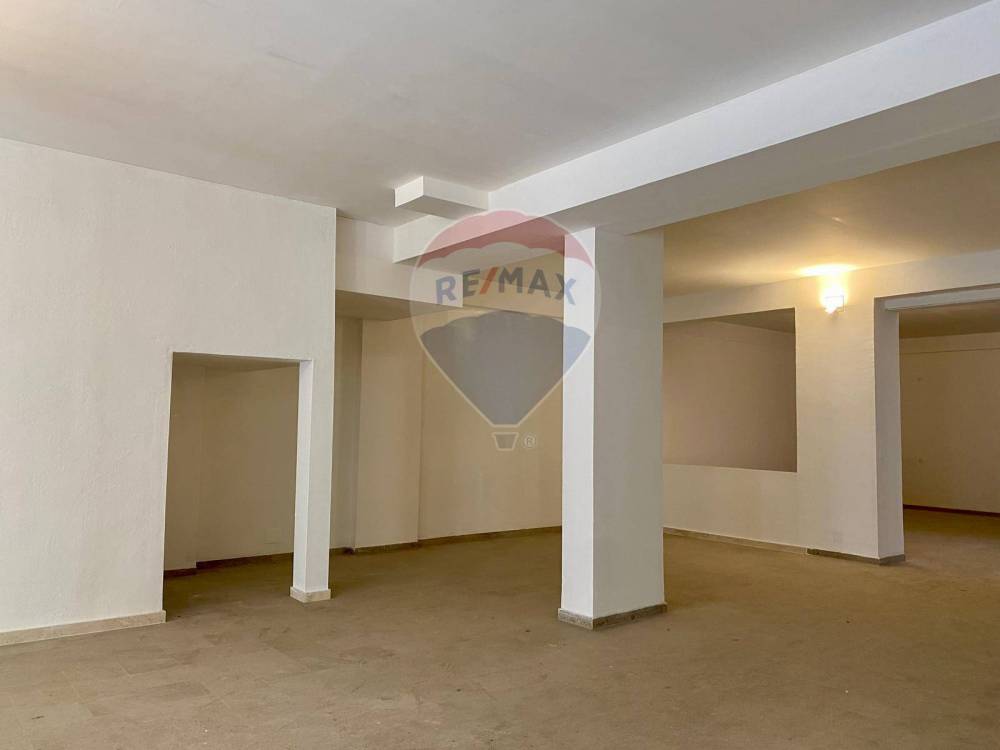 negozio in vendita a Palermo in zona Noce