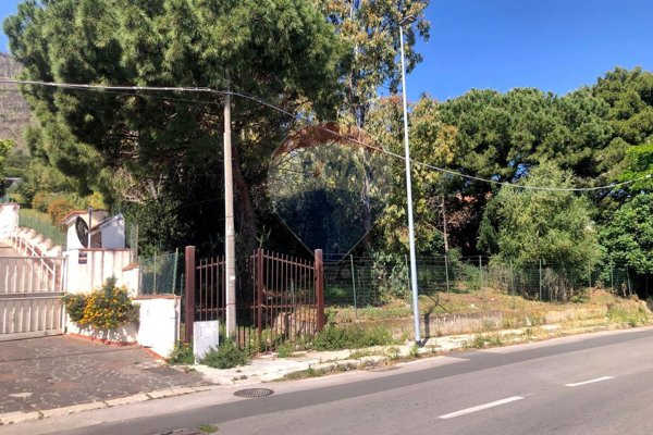 casa indipendente in vendita a Palermo in zona Tommaso Natale