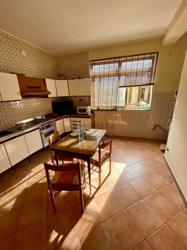 appartamento in vendita a Palermo in zona Villagrazia/Falsomiele