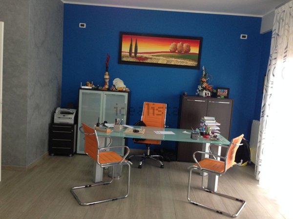 appartamento in vendita a Palermo in zona Zisa