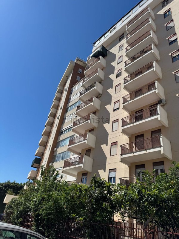 appartamento in vendita a Palermo