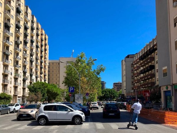 appartamento in vendita a Palermo in zona Malaspina/Palagonia