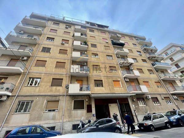 appartamento in vendita a Palermo in zona Oreto