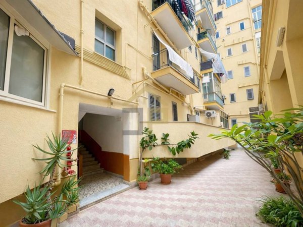 appartamento in vendita a Palermo in zona Oreto