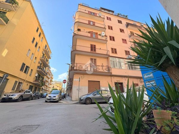 appartamento in vendita a Palermo in zona Noce