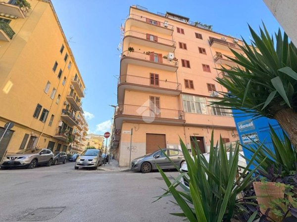 appartamento in vendita a Palermo in zona Noce