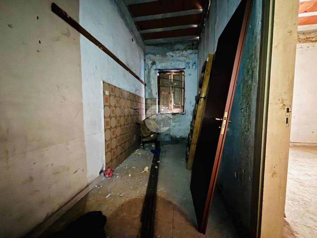 appartamento in vendita a Palermo in zona Montegrappa / Santa Rosalia