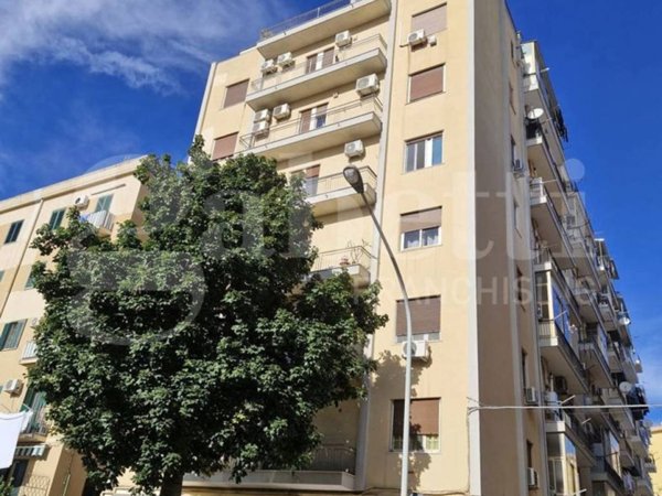 appartamento in vendita a Palermo in zona Noce