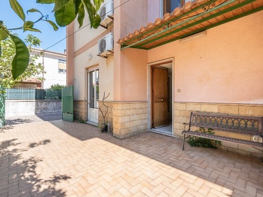 casa indipendente in vendita a Palermo in zona Mondello