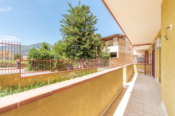 appartamento in vendita a Palermo in zona Acqua dei Corsari