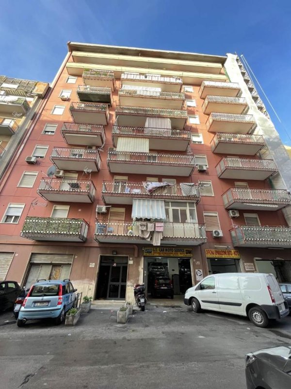 appartamento in vendita a Palermo in zona Oreto