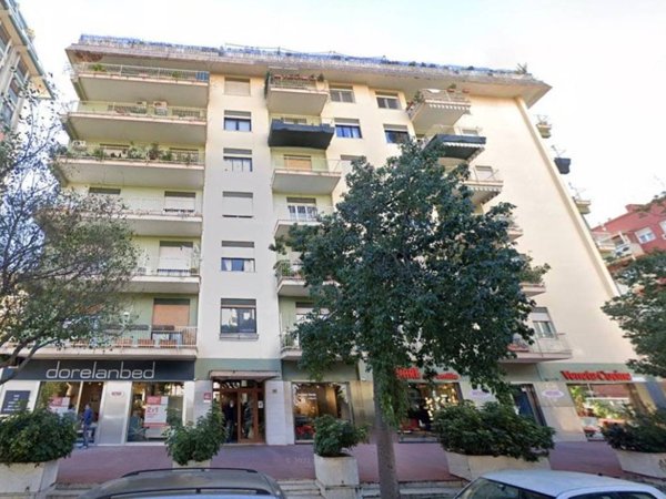 appartamento in vendita a Palermo in zona Politeama