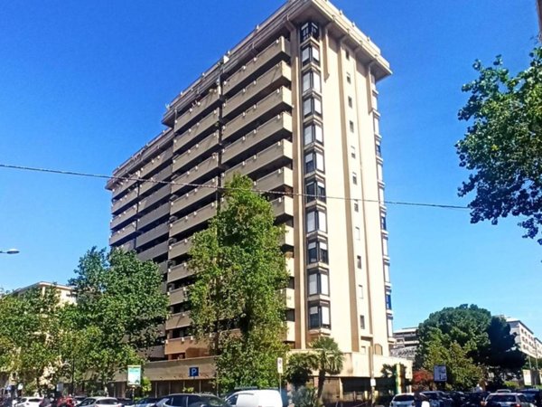 appartamento in vendita a Palermo in zona Libertà