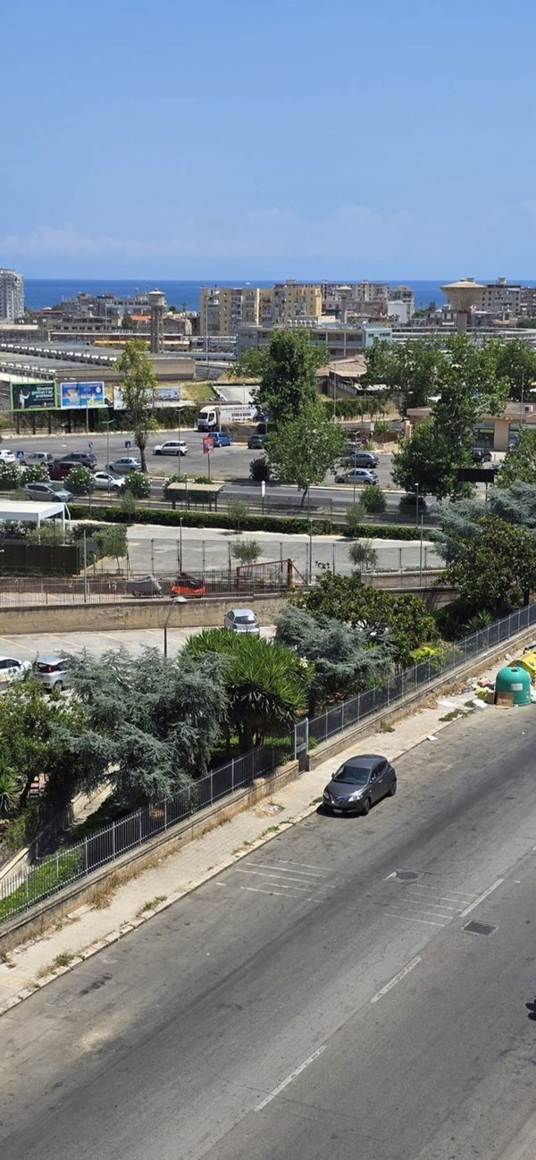 appartamento in vendita a Palermo in zona Oreto