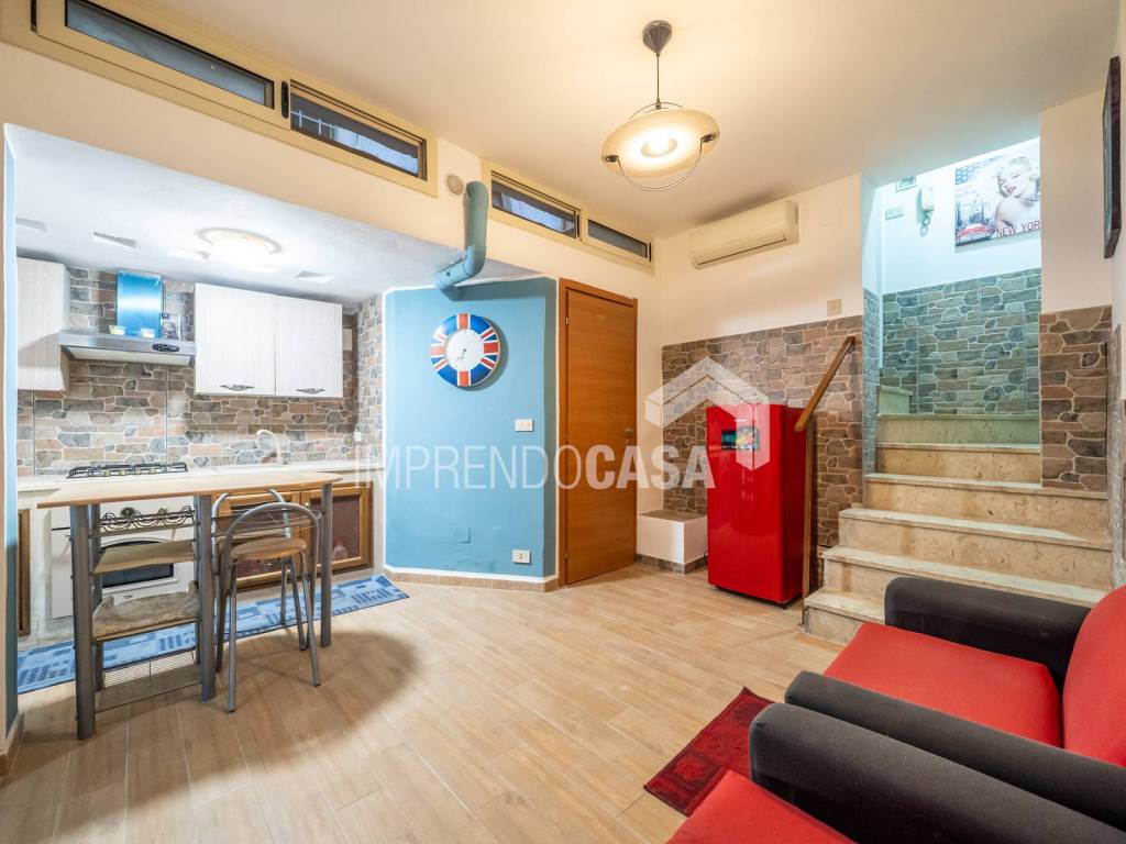 appartamento in vendita a Palermo in zona Zisa