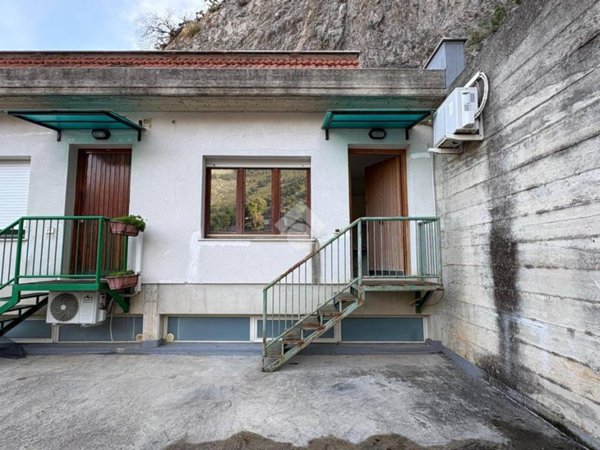 appartamento in vendita a Palermo in zona Baida