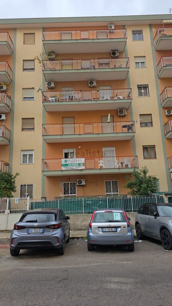 appartamento in vendita a Palermo in zona Acqua dei Corsari