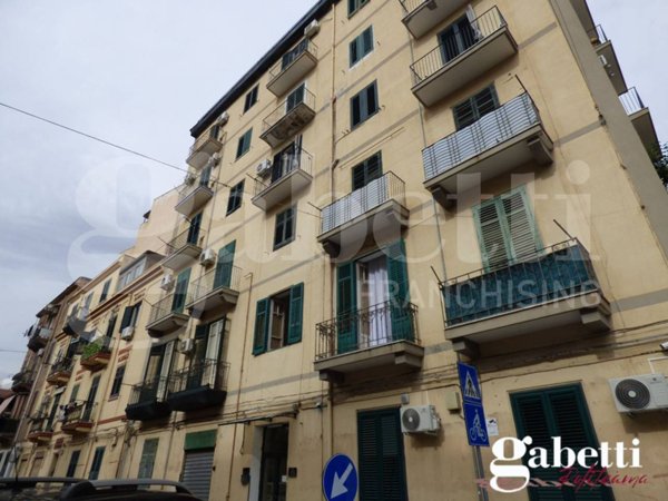 appartamento in vendita a Palermo in zona Montegrappa / Santa Rosalia