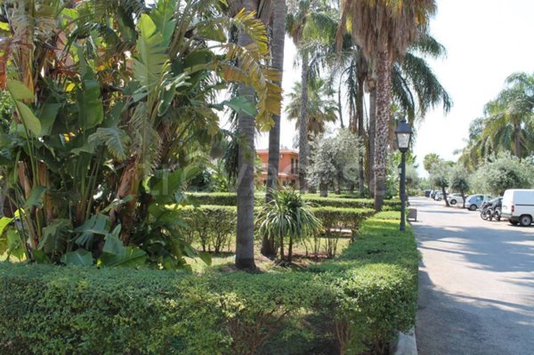 appartamento in vendita a Palermo in zona San Lorenzo