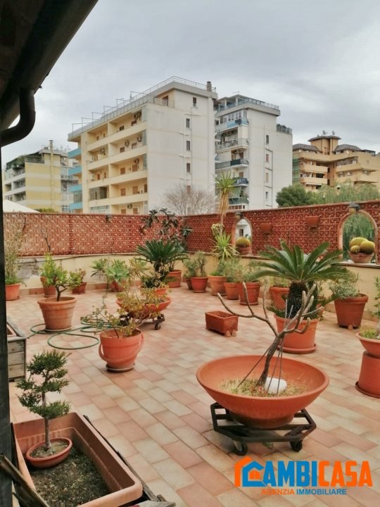 appartamento in vendita a Palermo